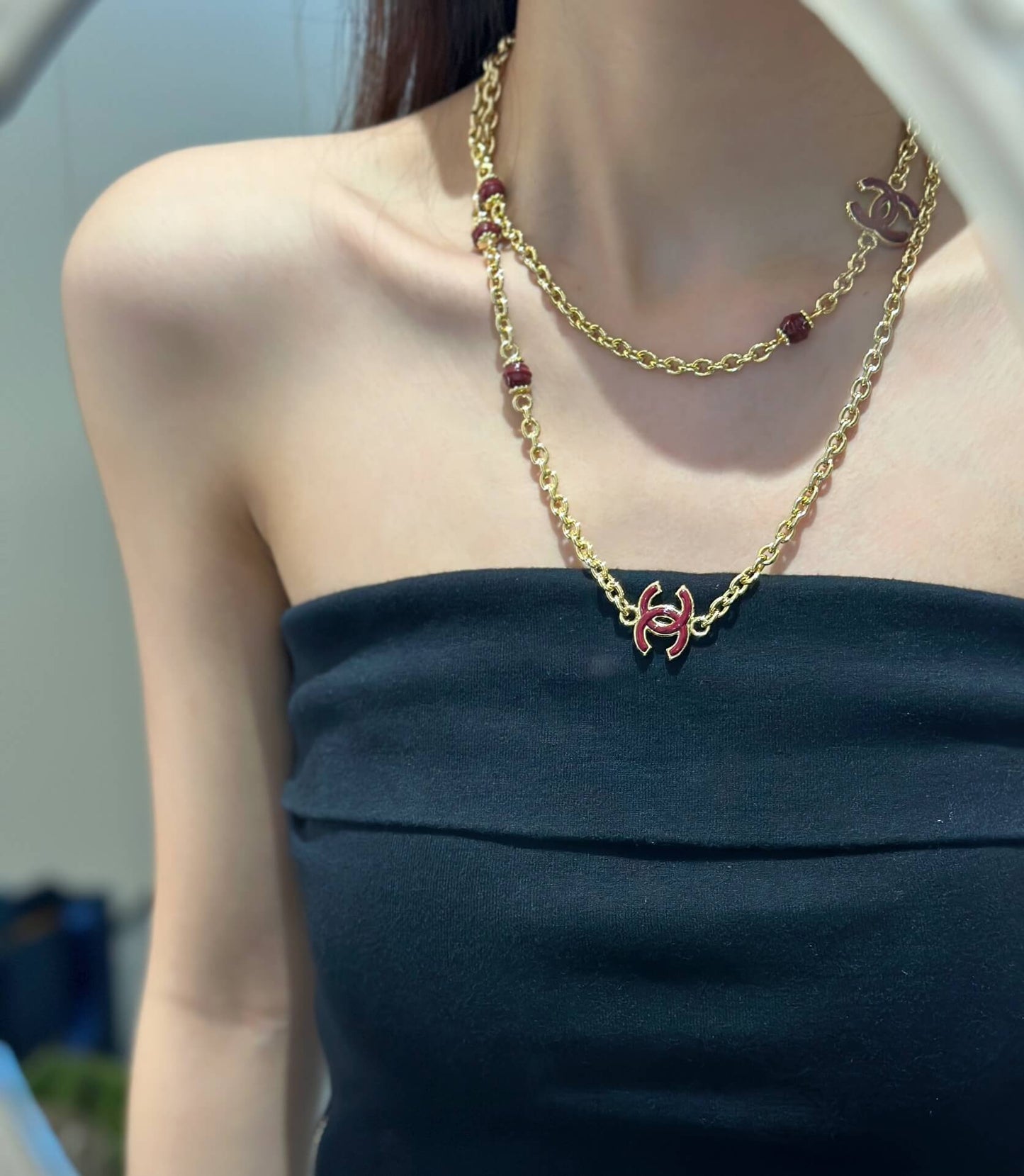 xiaoxiang medieval high grade medium long necklace double c red bead necklace xlc16