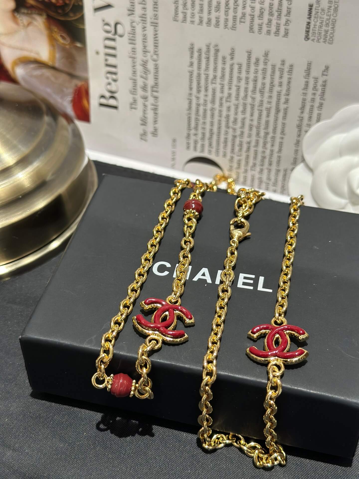 xiaoxiang medieval high grade medium long necklace double c red bead necklace xlc16