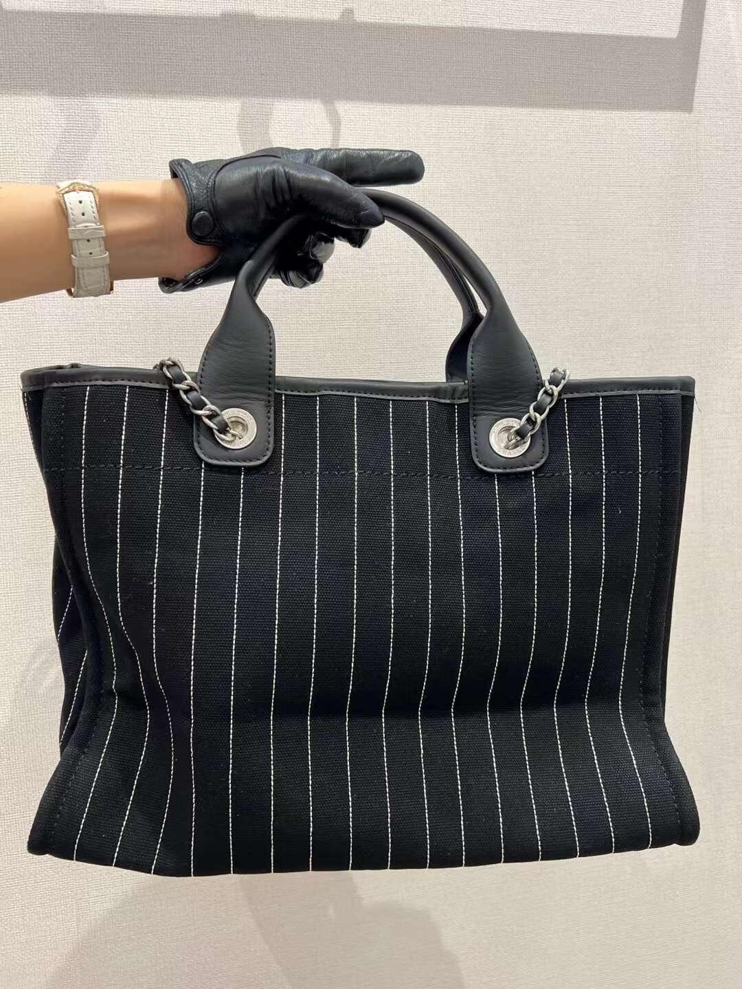 cha striped beach bag shopping bag 30cm black handbag