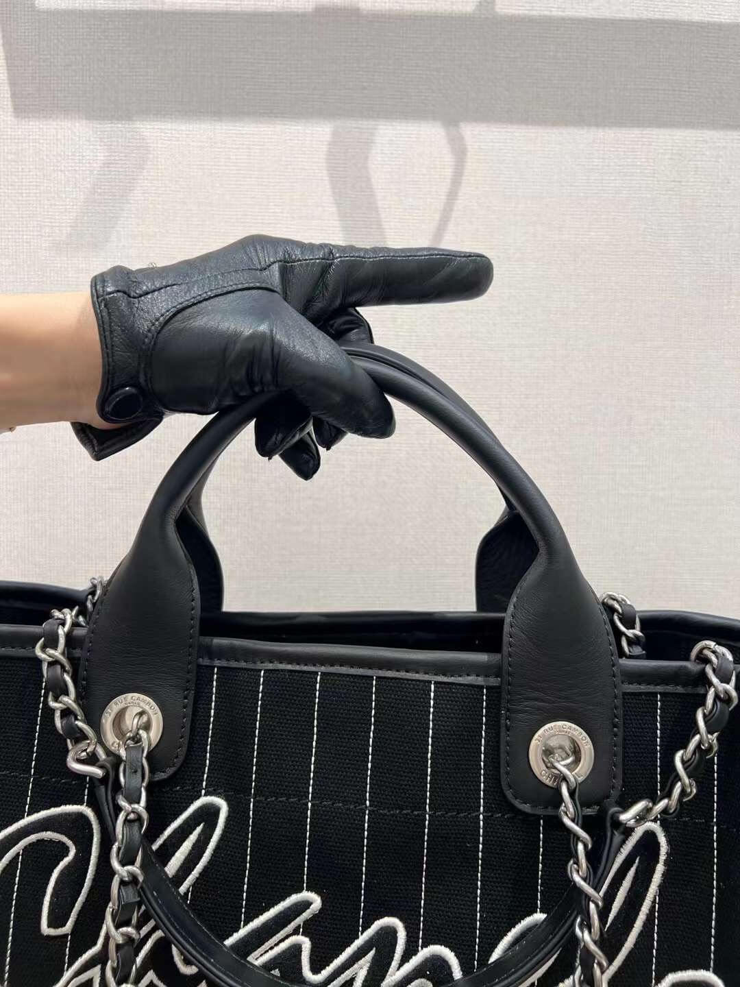 cha striped beach bag shopping bag 30cm black handbag