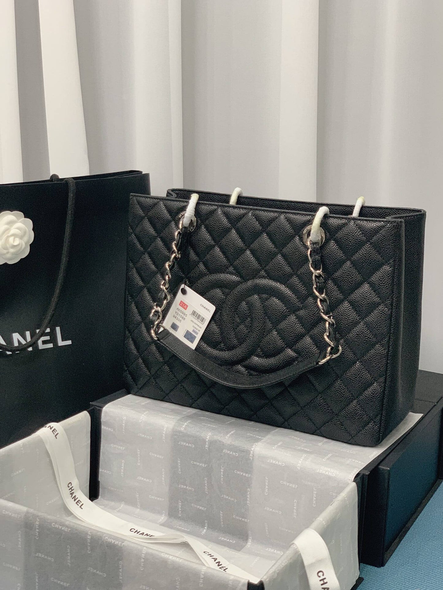 cha tote bag black caviar silver hardwre 50995