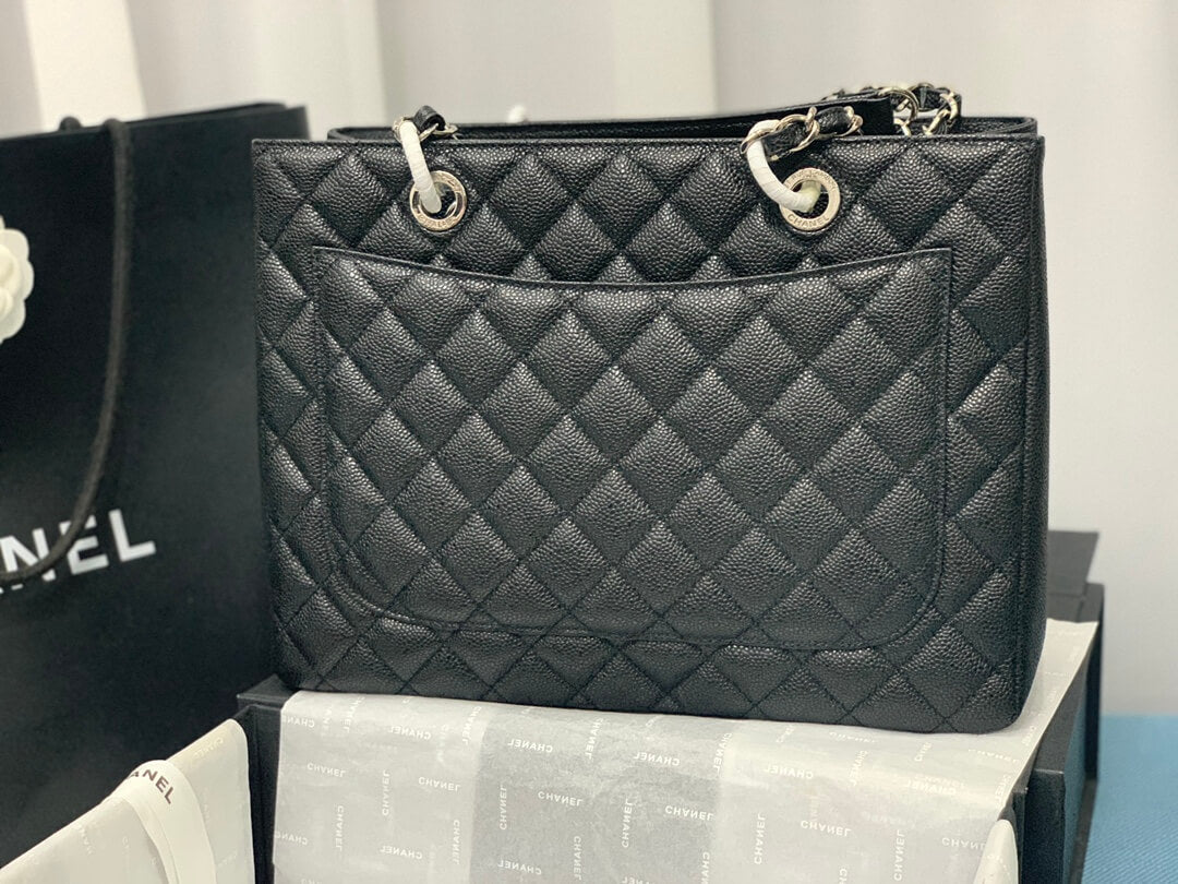 black caviar tote bag for women