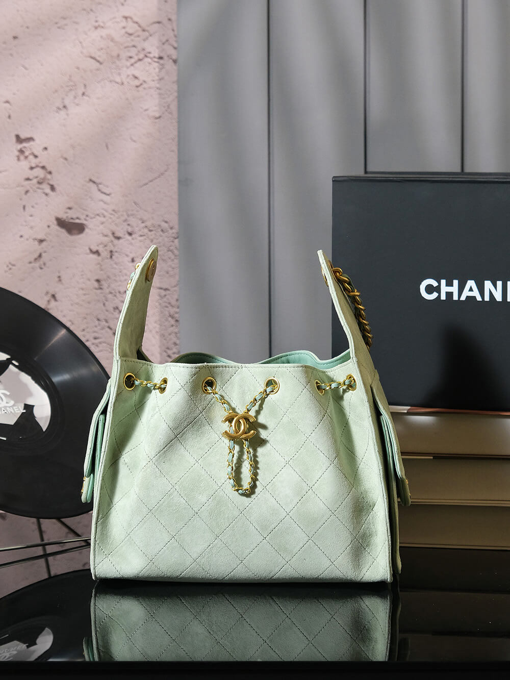 CHA 25 SMALL HANDBAG AS5293 Green Suede Leather