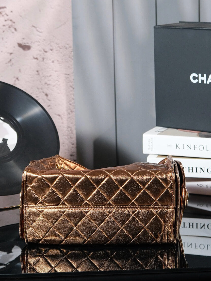 CHA 25 SMALL HANDBAG AS5293 Gold Lambskin