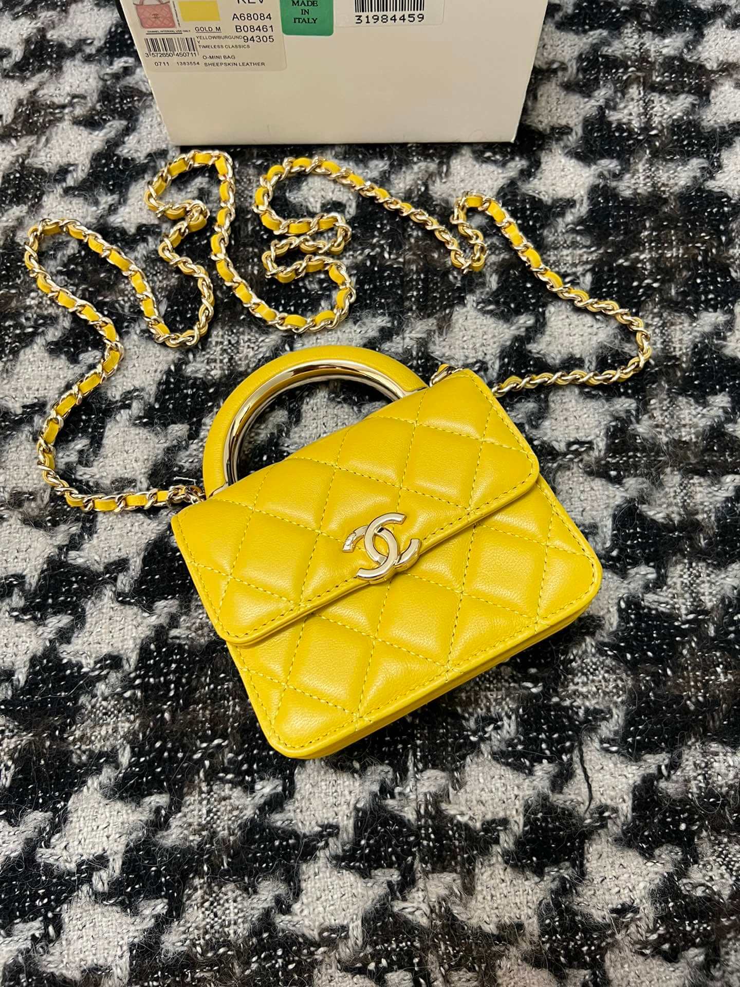 cha 68084 handbag shoulder bag cross body bags yellow lambskin