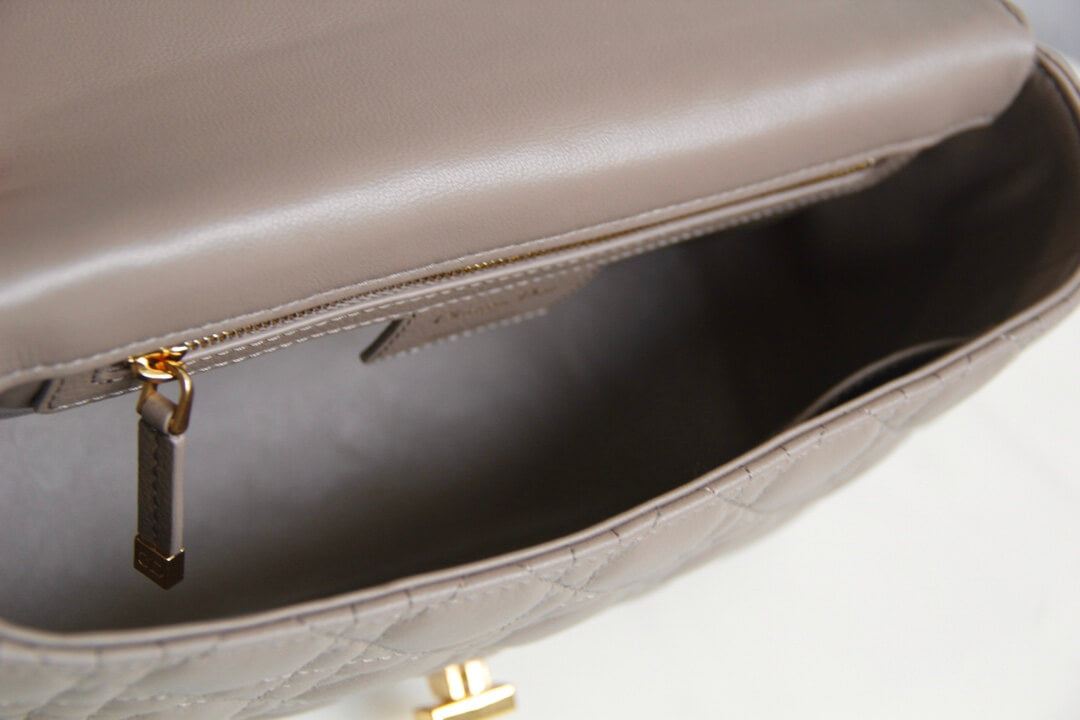 do 2023 caro nude real leather sling shoulder bag