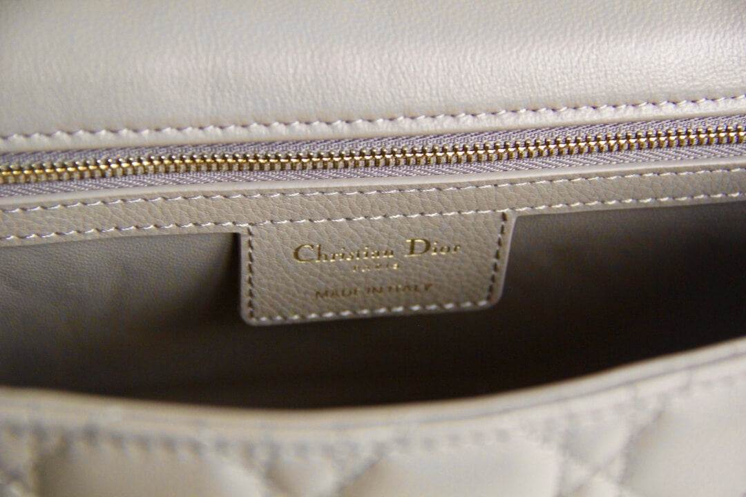 do 2023 caro nude real leather sling shoulder bag