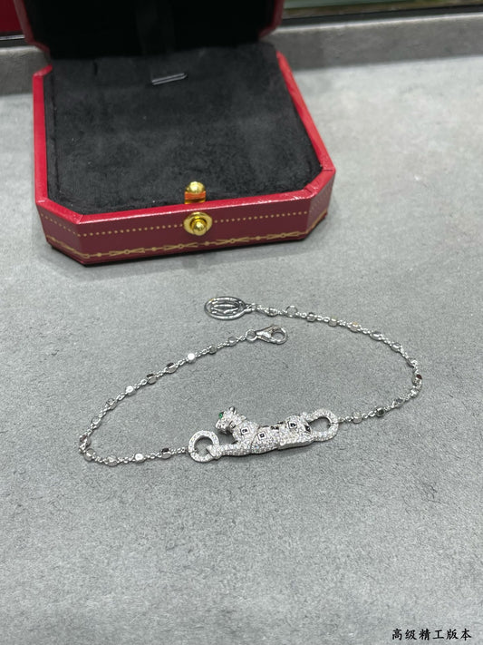 Cartier Spotted Leopard Bracelet Silver MLD15260