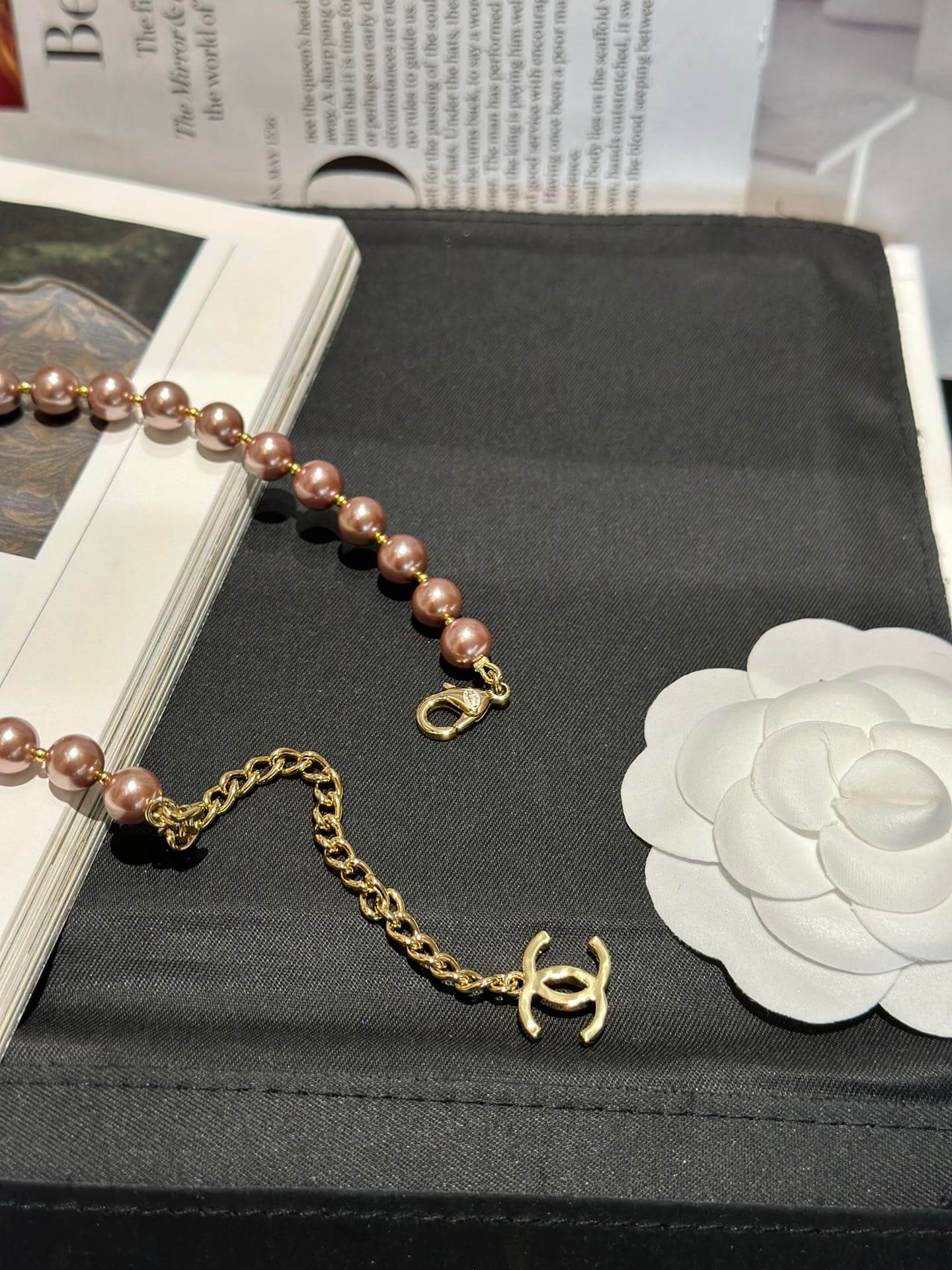 chanel 2023 new fashion versatile champagne square marble neckchain xlc23