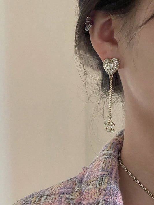 chanel fashion love double c diamond embedding high grade earstuds eh13168a26