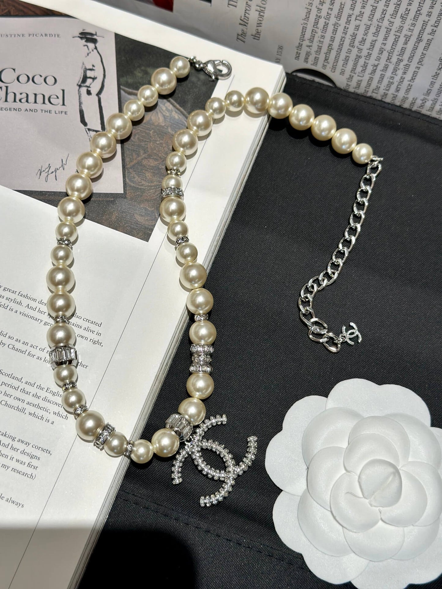 chanel fashion versatile double c pendant pearl necklace xlc24