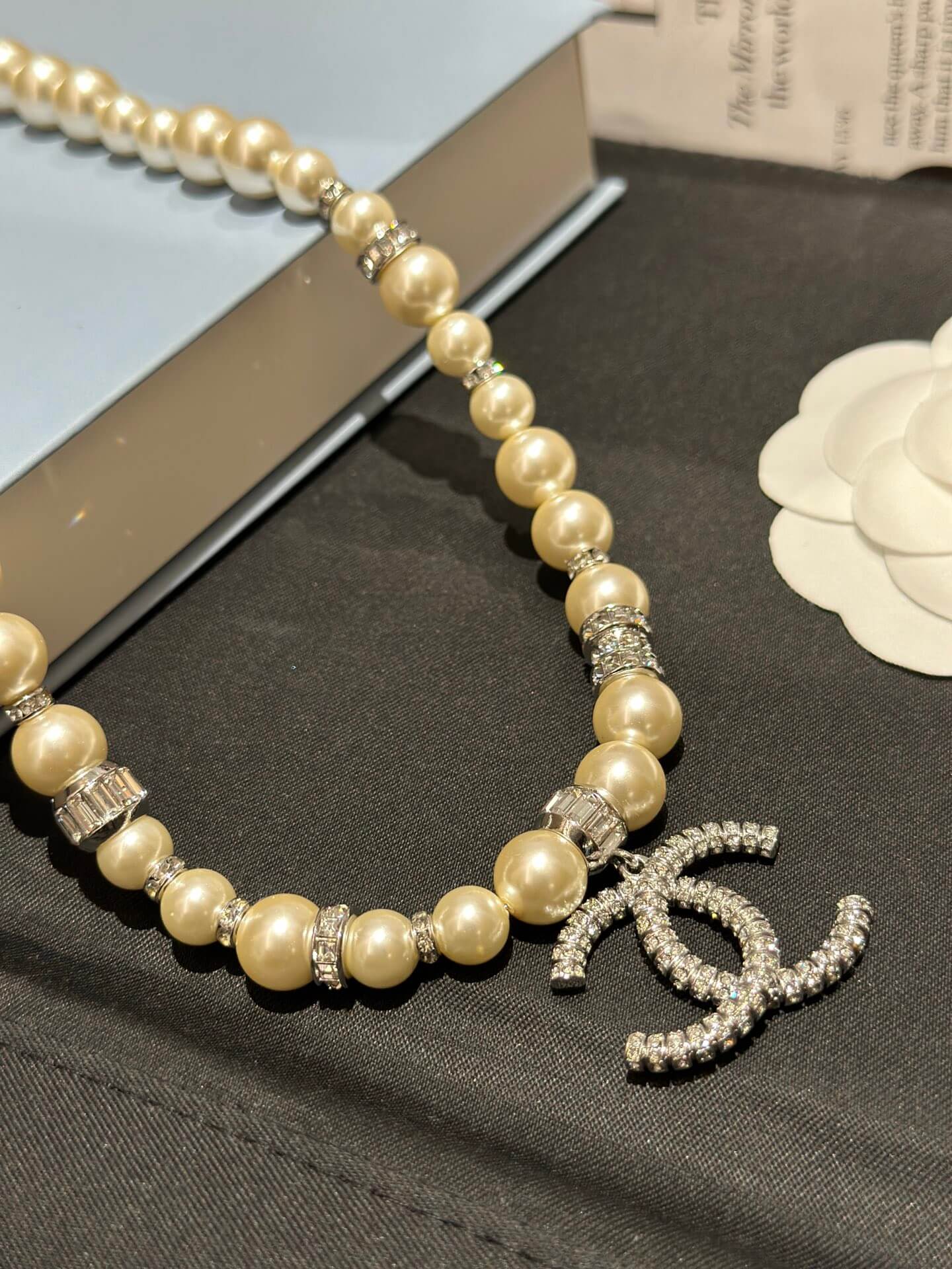 chanel fashion versatile double c pendant pearl necklace xlc24