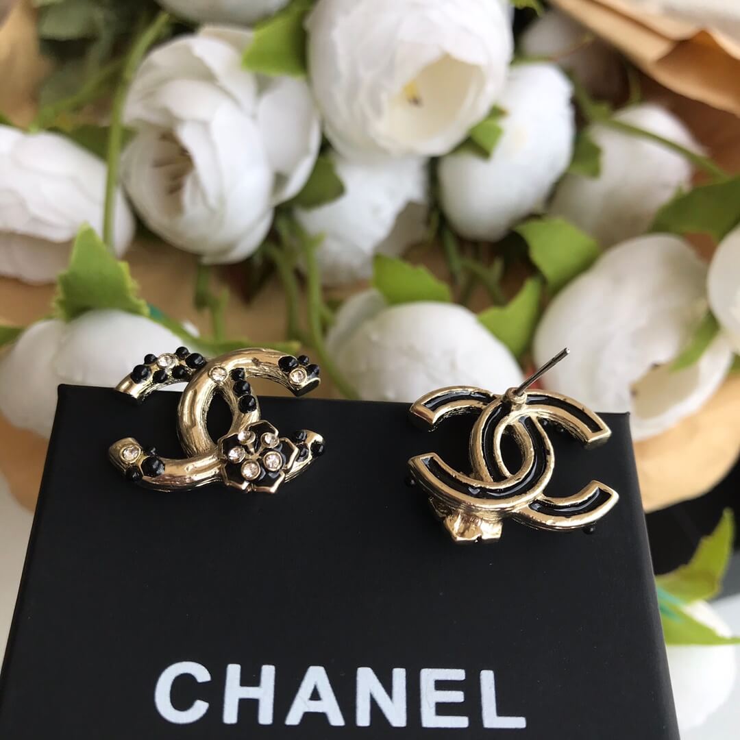 chanel versatile fashion double c earstuds eh13168a3