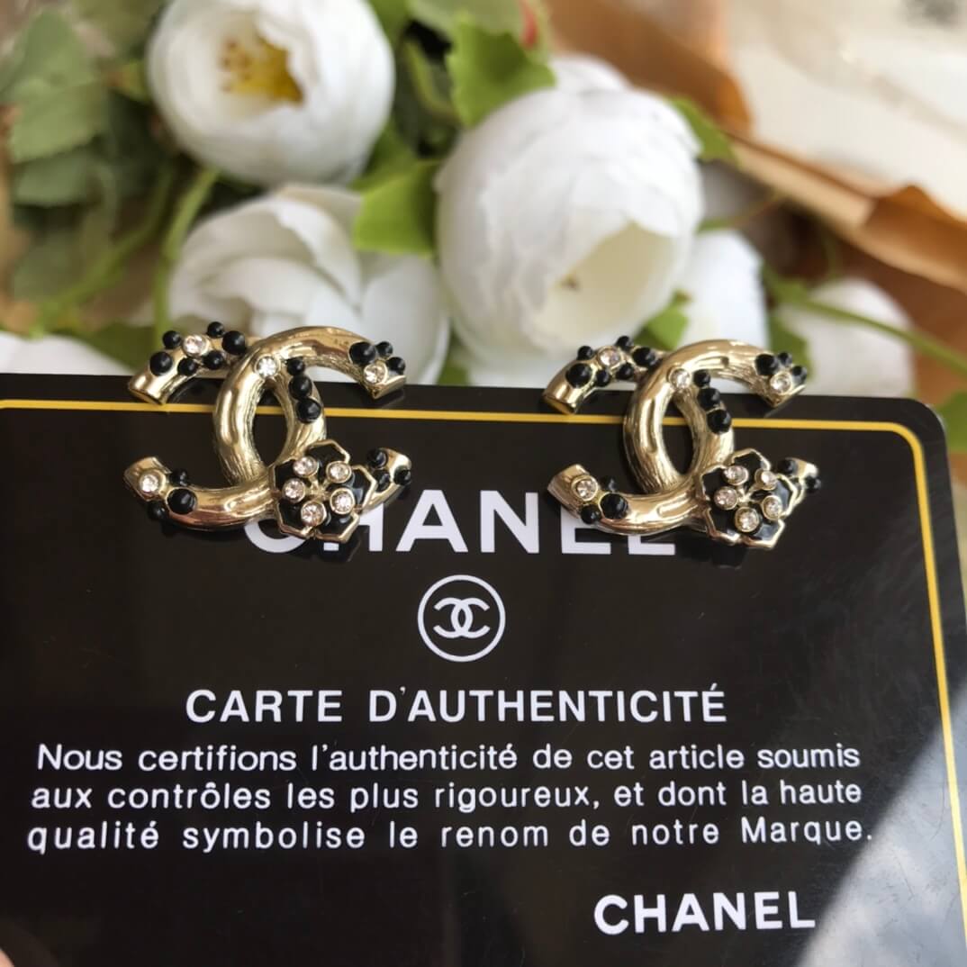 chanel versatile fashion double c earstuds eh13168a3
