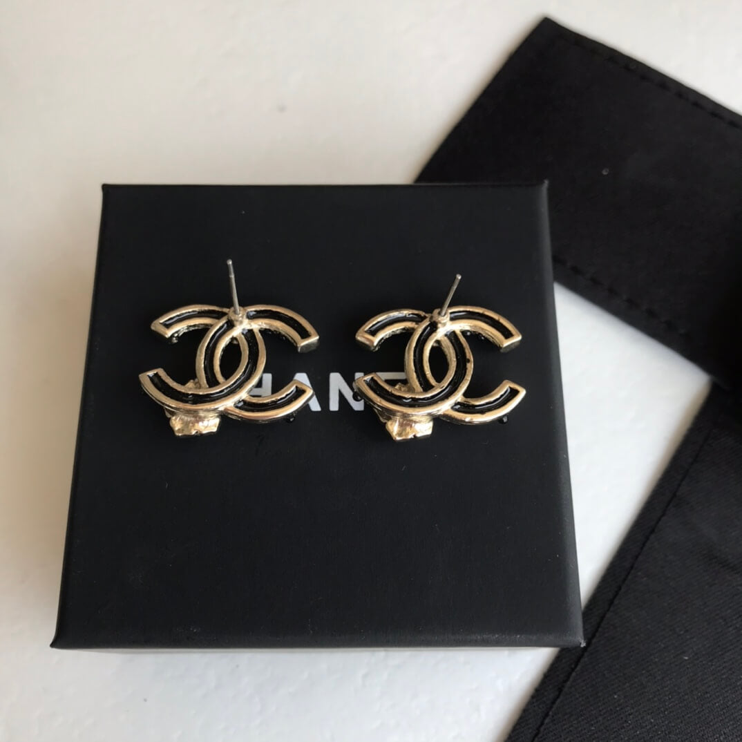 chanel versatile fashion double c earstuds eh13168a3