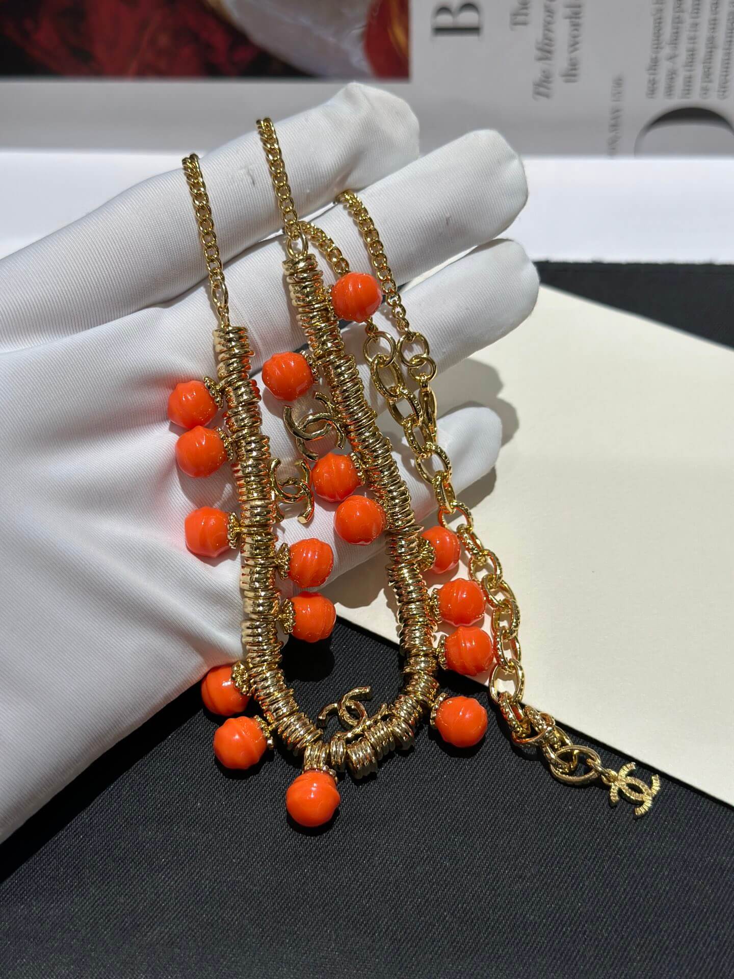 chanels new antique fashion multi loop orange pearl short chain xlc27