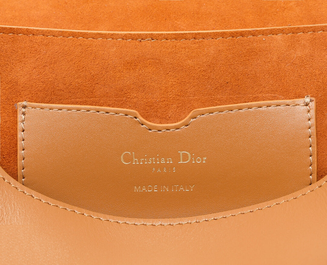 d2029 bobby east west subaxillary bag dirty brown cowhide bobby