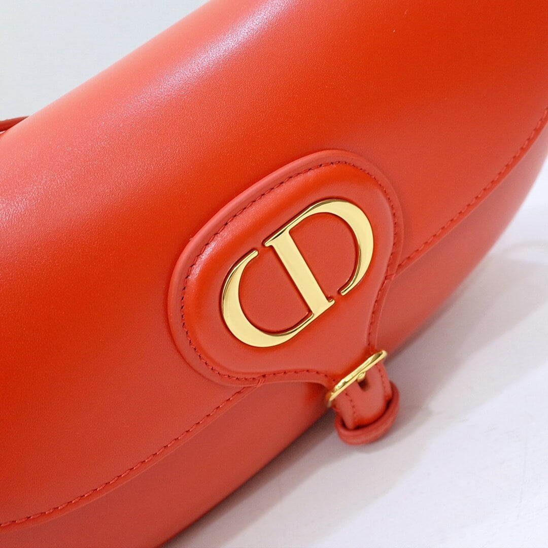d2029 bobby east west subaxillary bag dirty red cowhide bobby