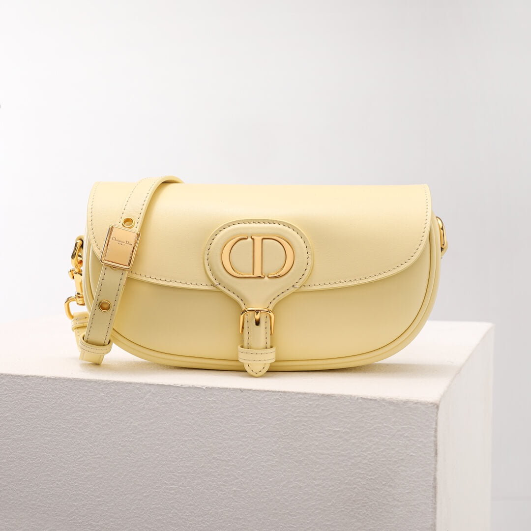 d2029 bobby east west subaxillary bag dirty yellow cowhide bobby