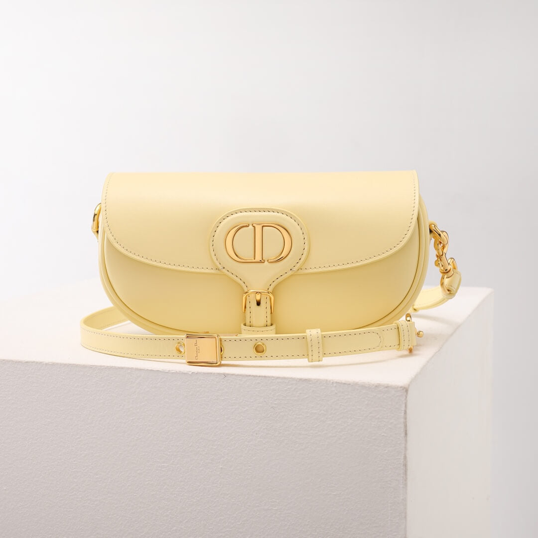 d2029 bobby east west subaxillary bag dirty yellow cowhide bobby