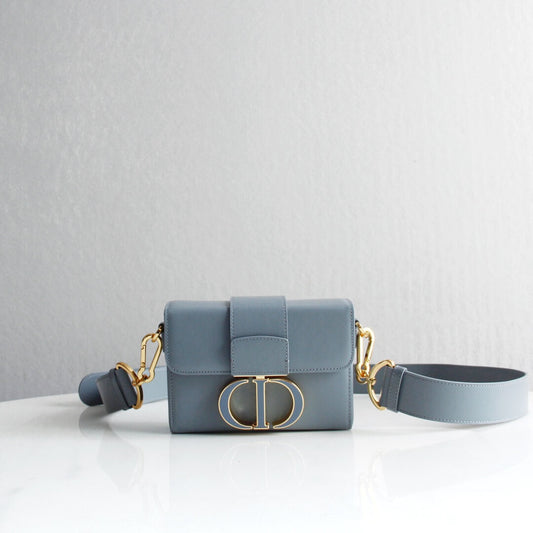 d9008s minibox oblique 30 montaigne shoulder bag cross body bags light blue