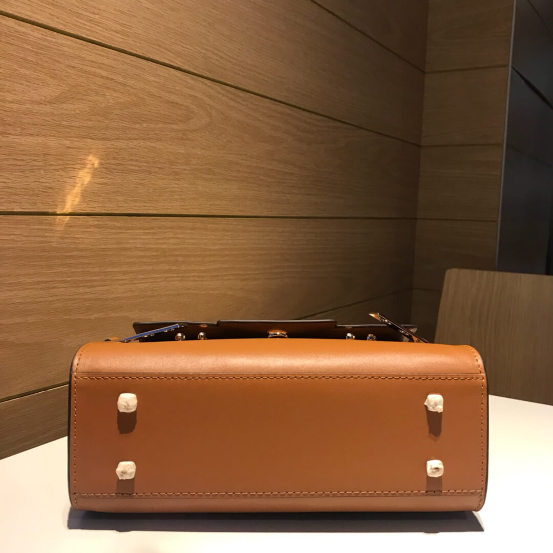 de 03125080 brown handbag swift leather cowhide