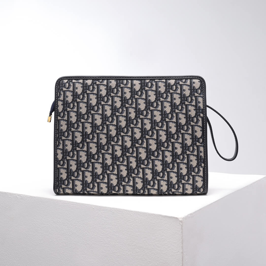 do m928 30 montaigne pouch black 26cm