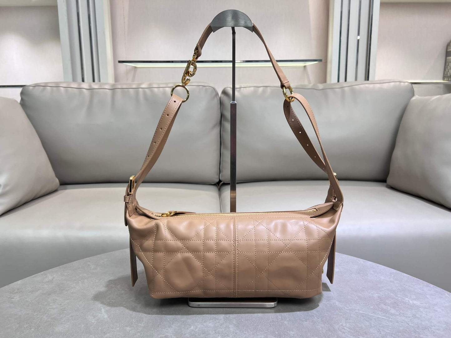 DO D-Journey Bag in Vintage Smooth Calfskin 2416 Brown