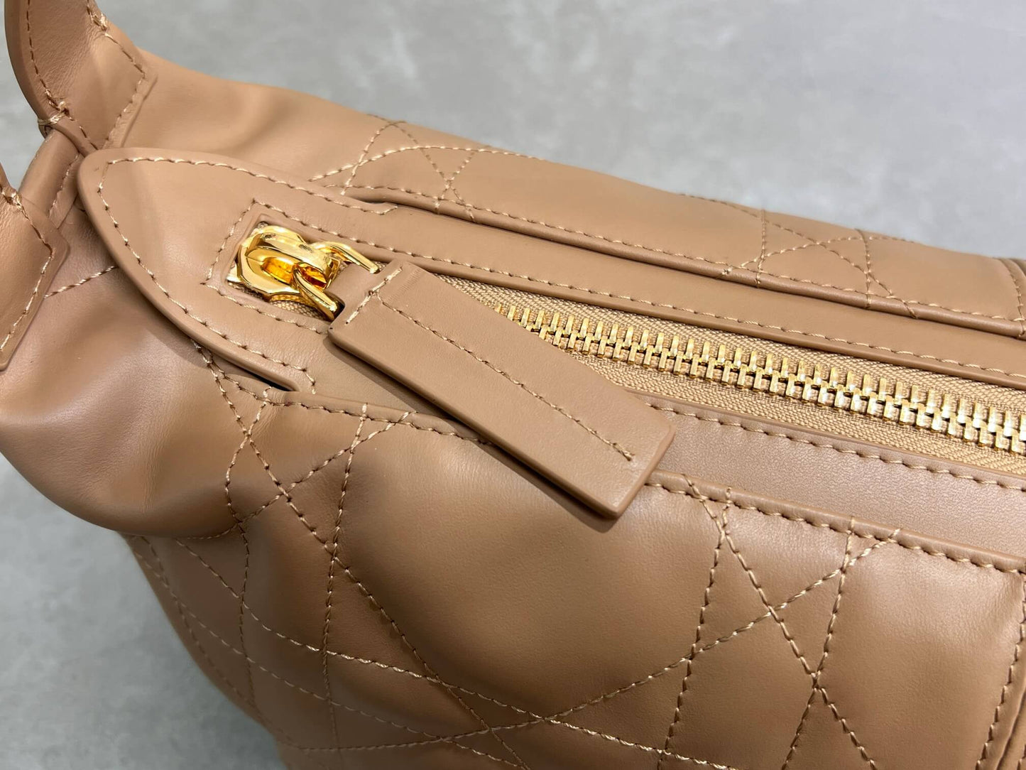 DO D-Journey Bag in Vintage Smooth Calfskin 2416 Brown