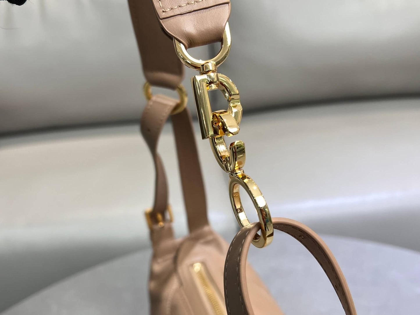 DO D-Journey Bag in Vintage Smooth Calfskin 2416 Brown