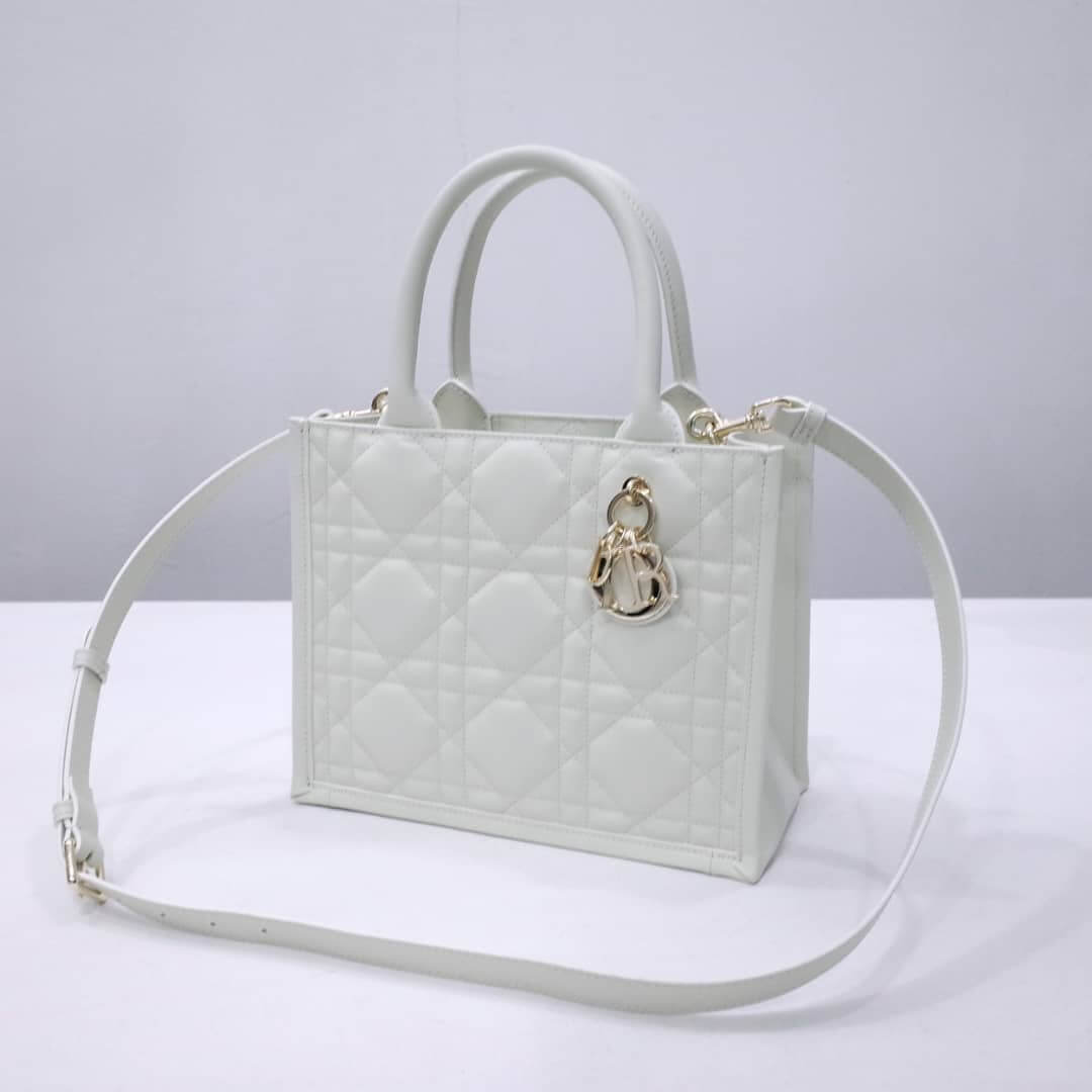 DO Small Dior Book Tote M1325 white