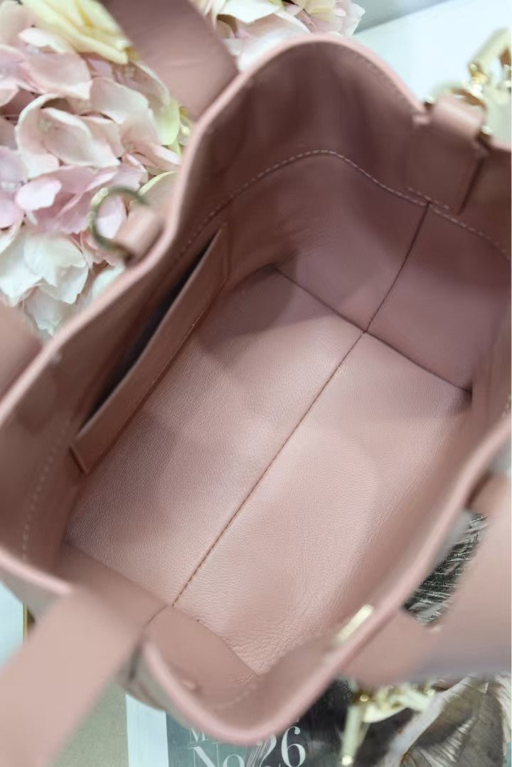 D Toujours lock handbag shoulder bag Pink M2504041