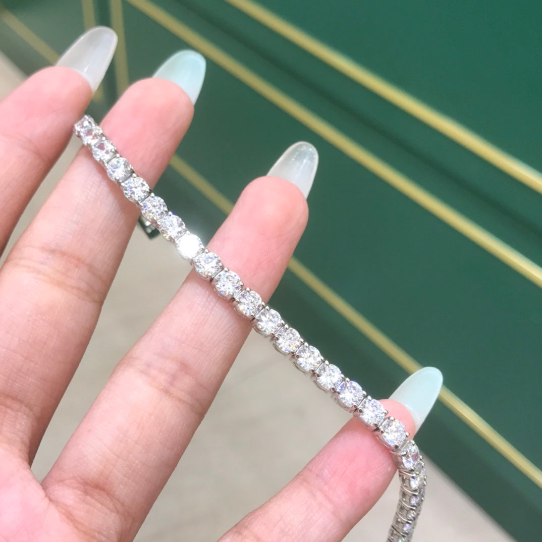 New Diamond Bracelet MLD13168460