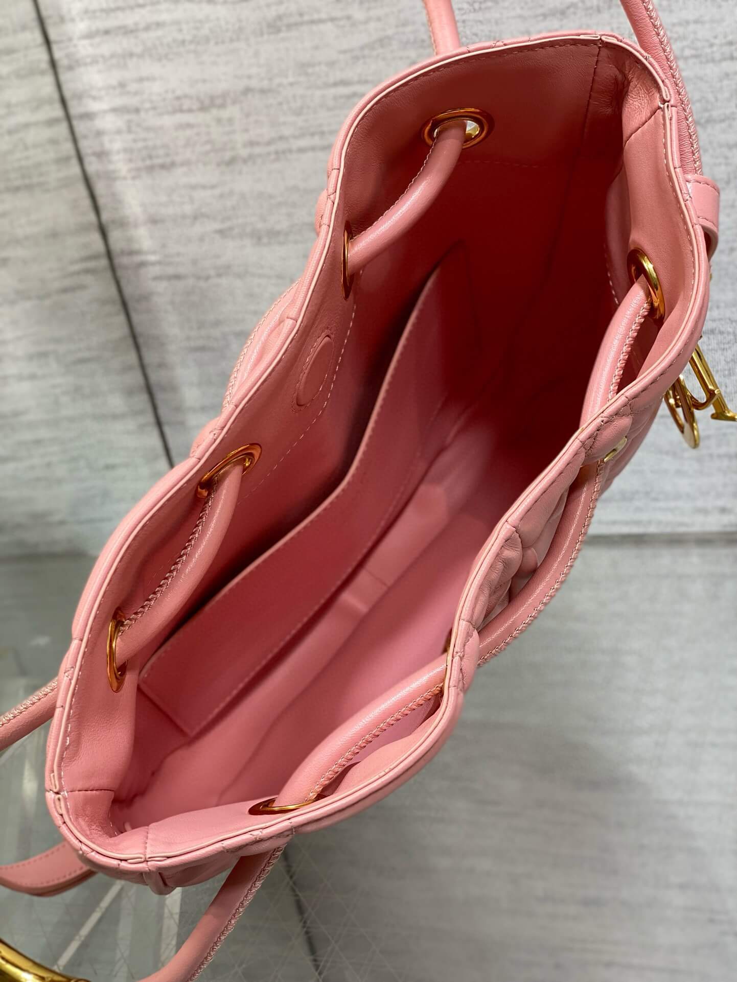 dior nolita leather shoulder bag 2312 pink