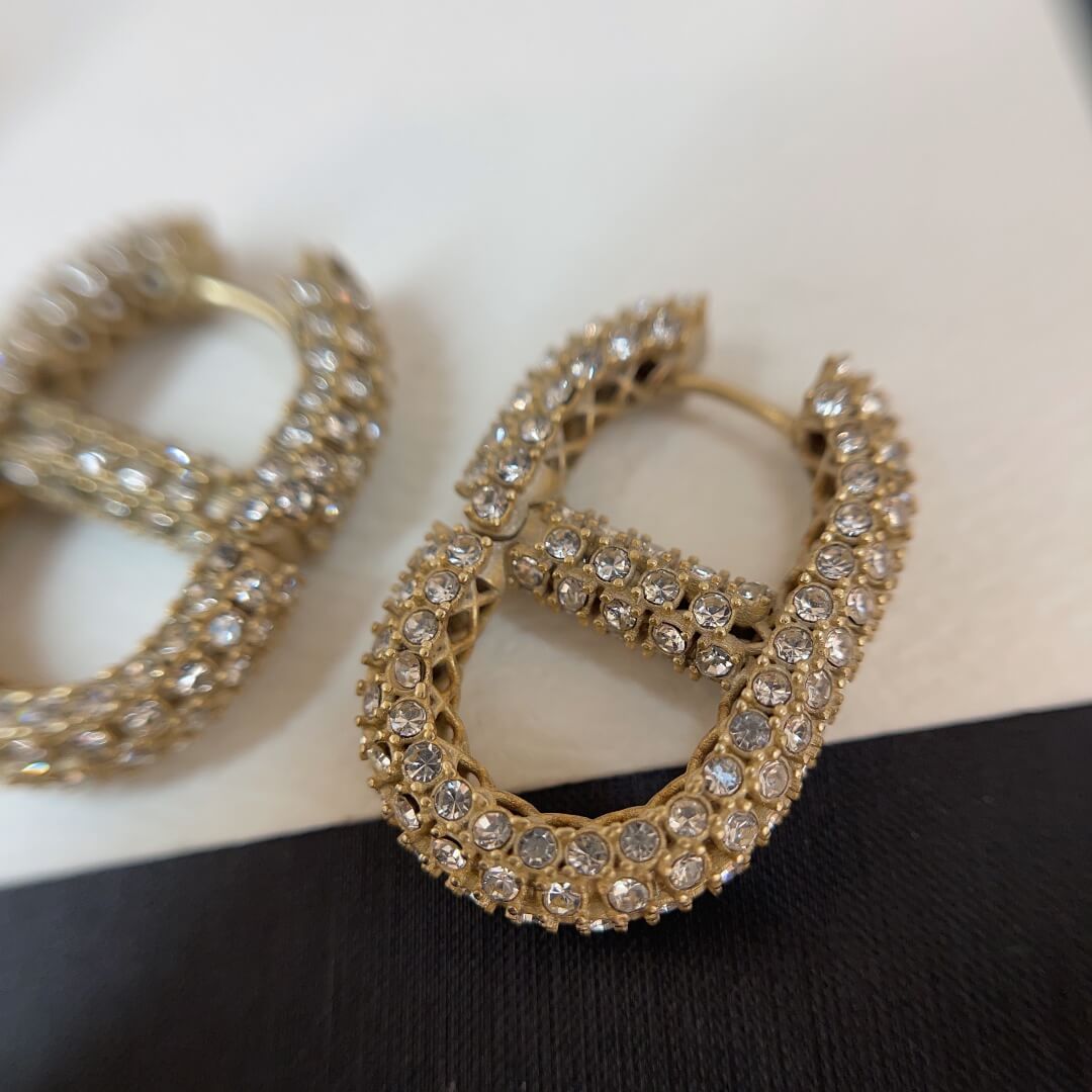 diors new full diamond pig nose premium temperament exquisite earrings ehc16