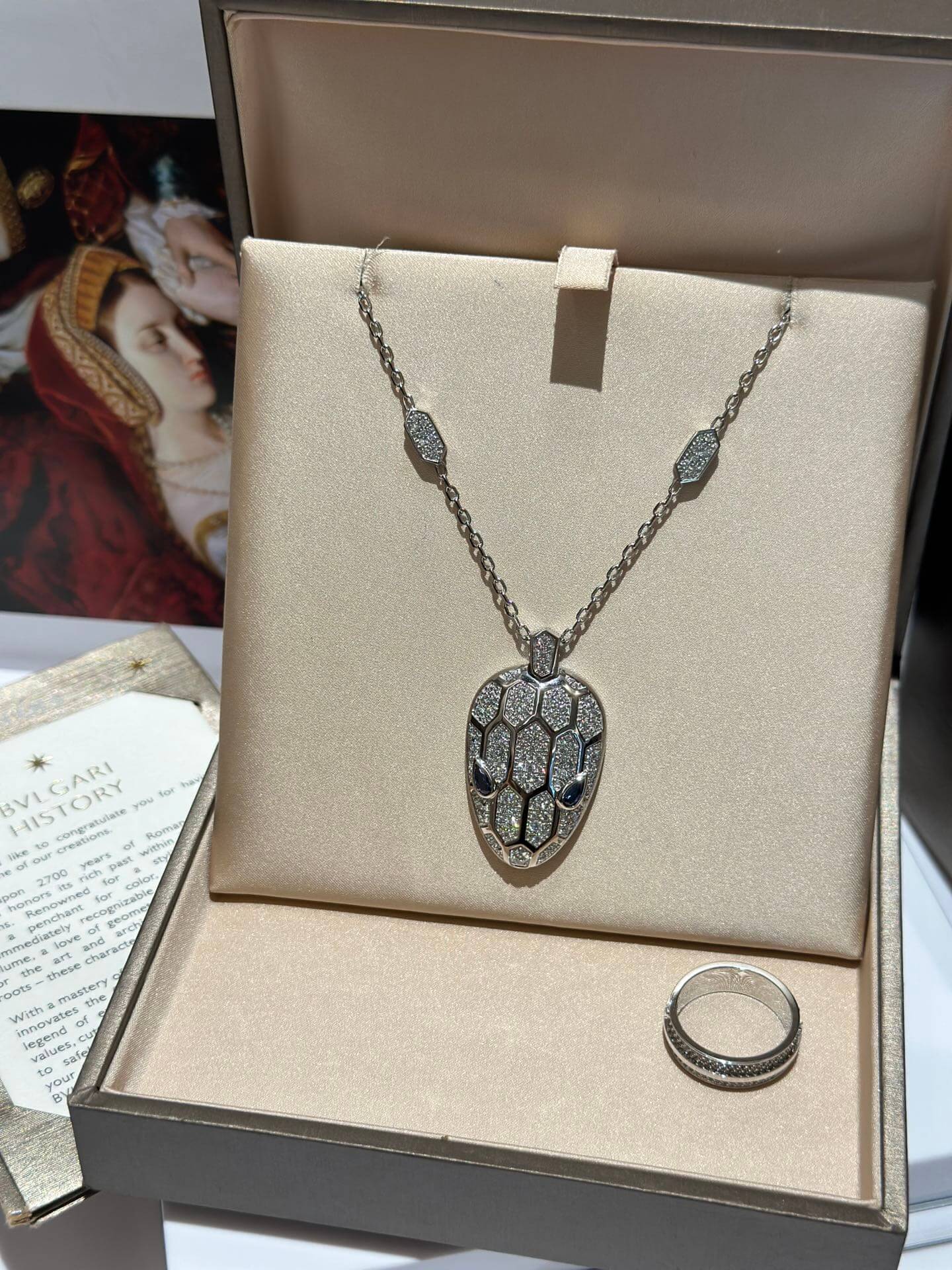 european and american trend light luxury snake pendant full diamond necklace xlc6