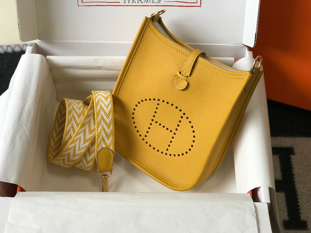 HM Mini Evelyne 18cm Yellow