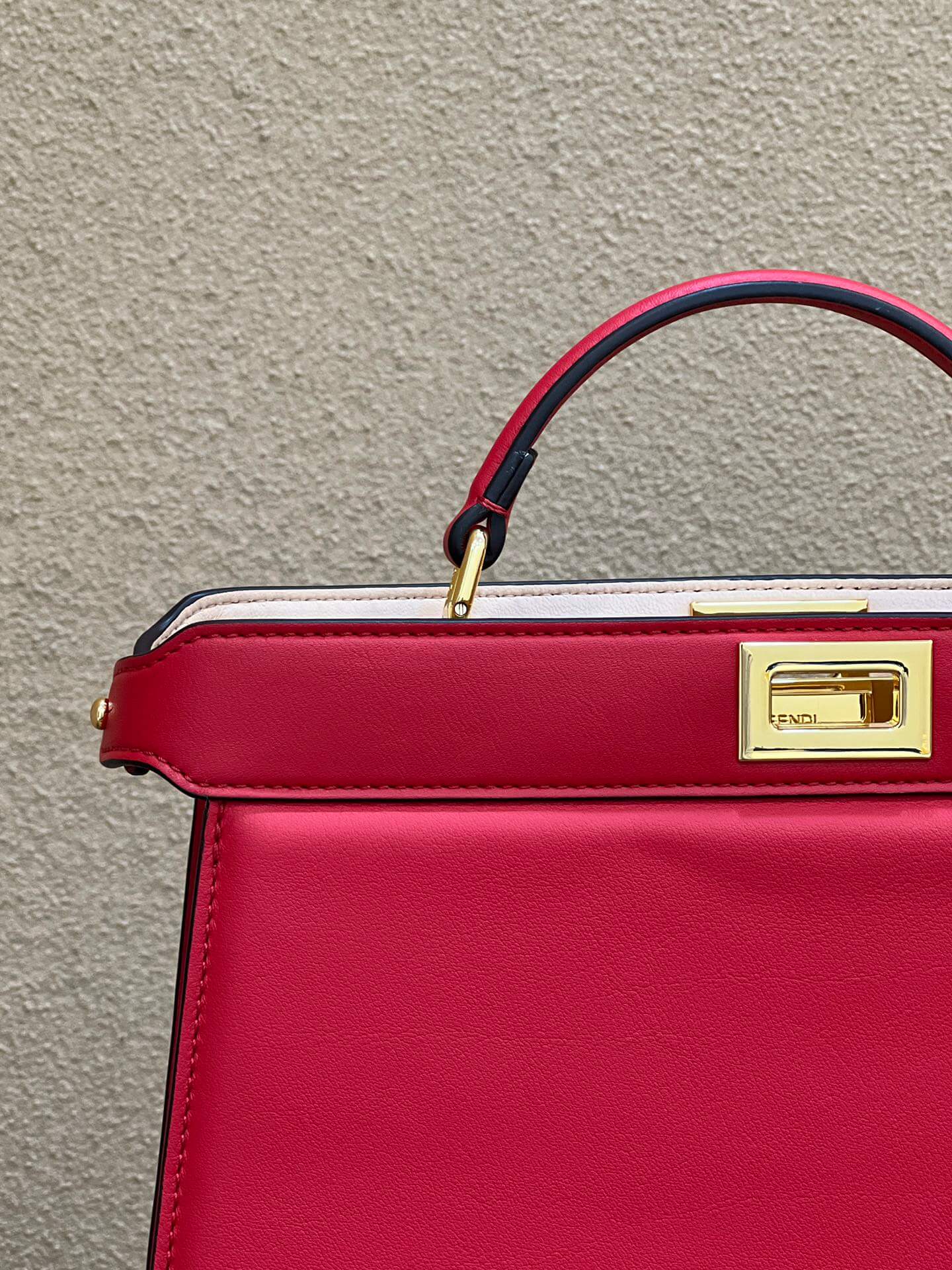 fd red peekaboo iseeu shoulder bag crossbody bag 70193