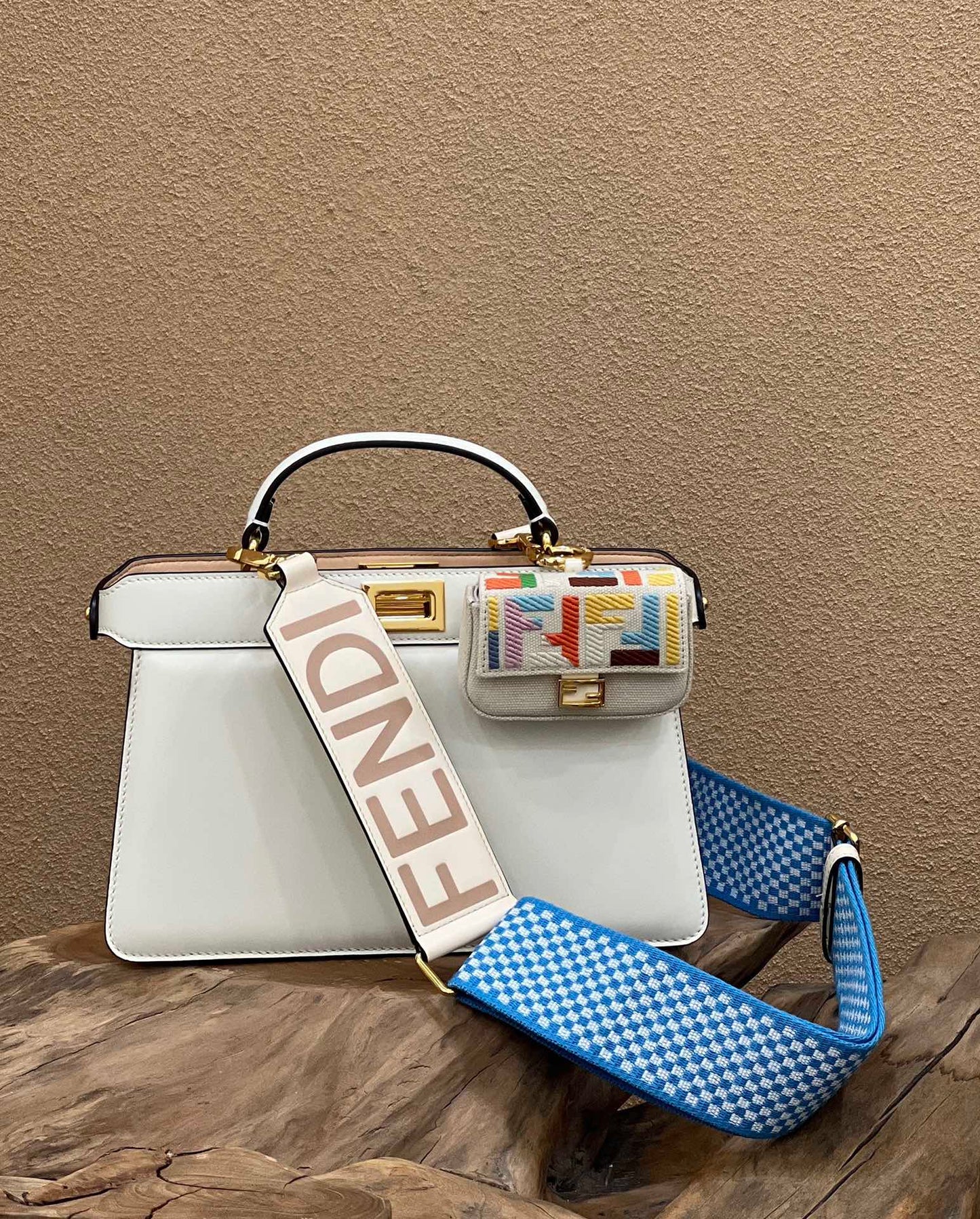 fd white peekaboo iseeu shoulder bag crossbody bag 70193