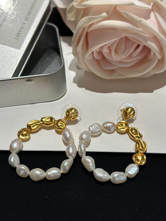 fashionable niche retro convex natural pearl earrings ehc22
