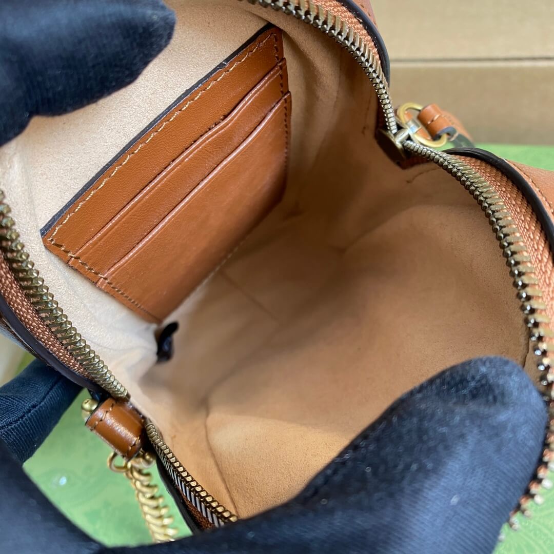 gc 598597 shoulder bag brown leather