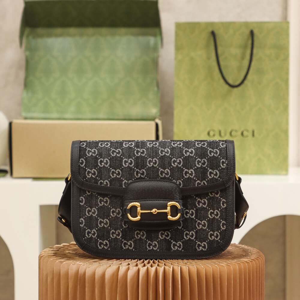 SHOULDER  BAG BLACK 