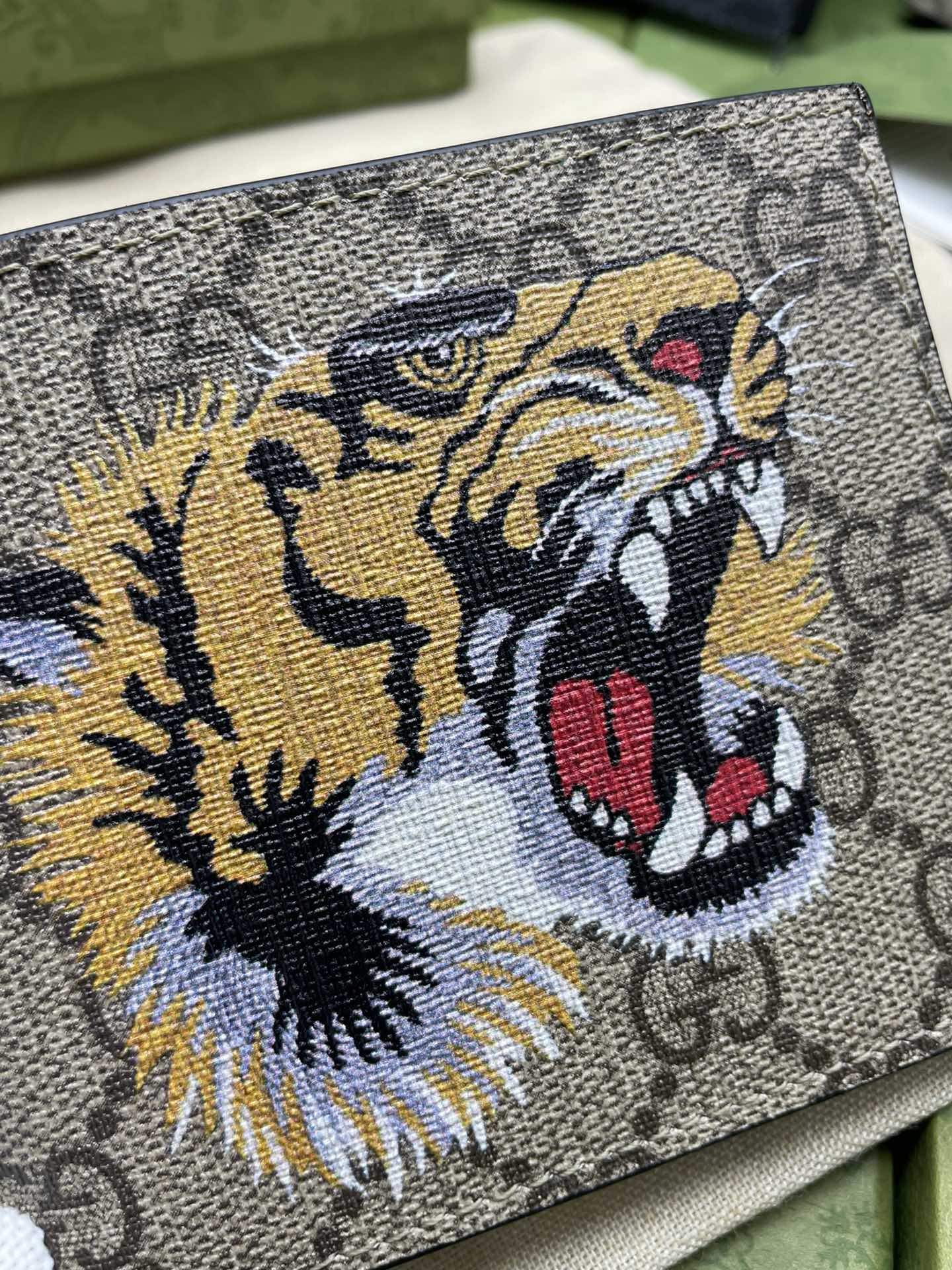 gc pvc screen printing tiger wallet grey 451268
