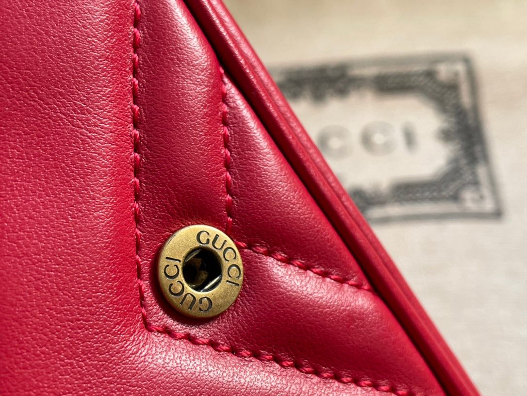 476433 hibiscus red gg marmont matelasse leather super mini bag