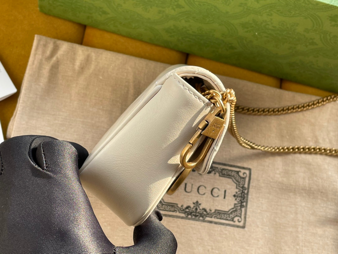 476433 white gg marmont matelasse leather super mini bag