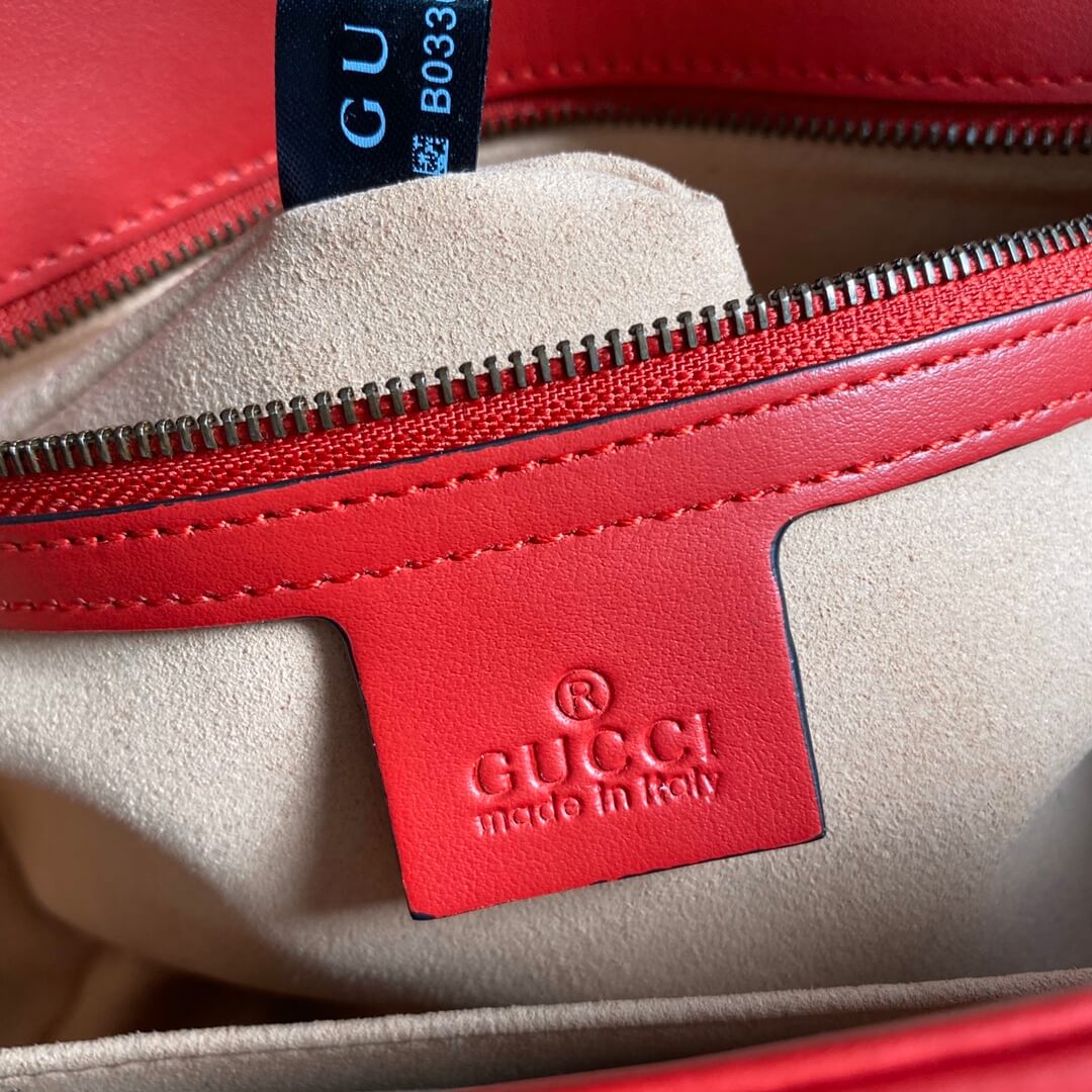 443496 gg marmont medium matelasse shoulder bag red leather gold hardware