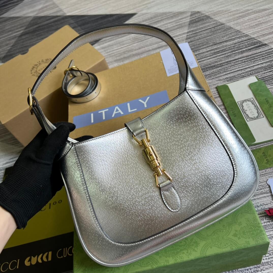 gucci subaxillary bag silver full leather 636709