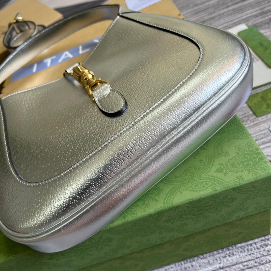 gucci subaxillary bag silver full leather 636709