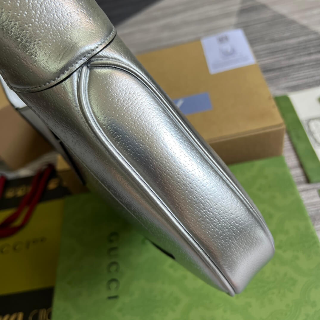 gucci subaxillary bag silver full leather 636709