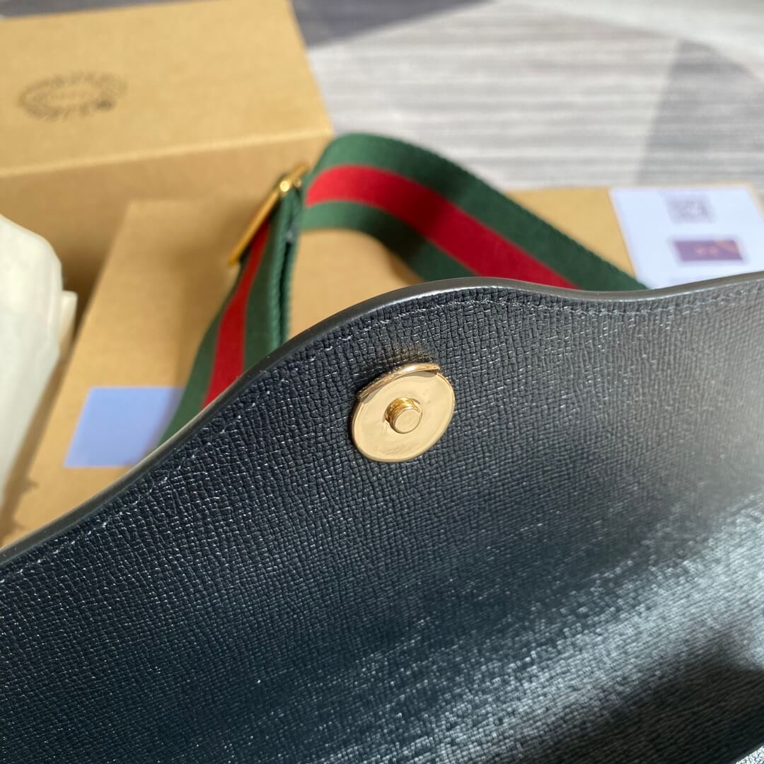 gucci horsebit envelope chain sling bag black